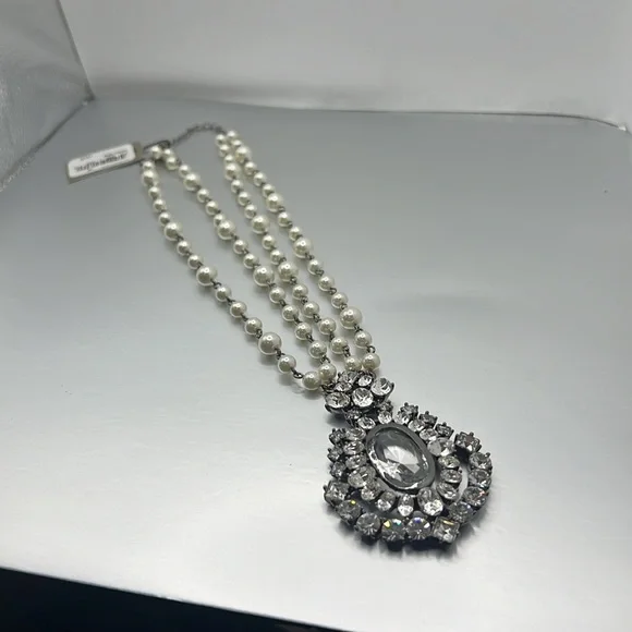 Necklace Sequin NWT retail $146 - Picture 4 of 9